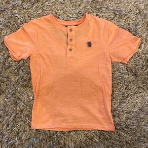 Orange t-shirt